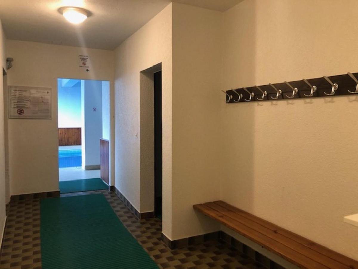 Apartamento Pied-A-Terre In Crans-Montana, Pool And View - Swiss Alps Exterior foto